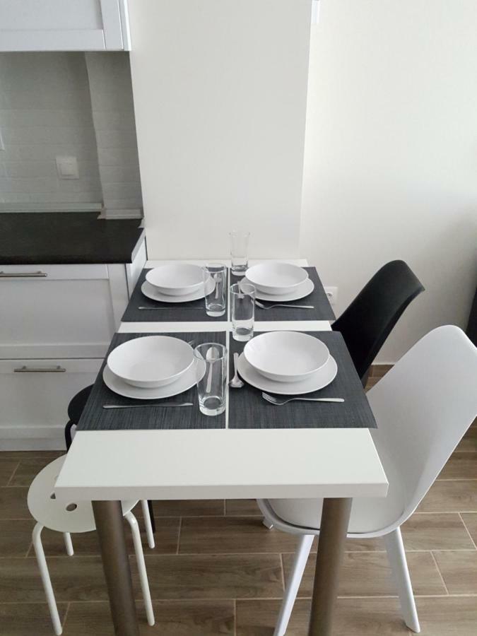 Fantastic Four Apartments Néoi Epivátai Dış mekan fotoğraf