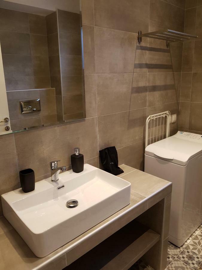 Fantastic Four Apartments Néoi Epivátai Dış mekan fotoğraf